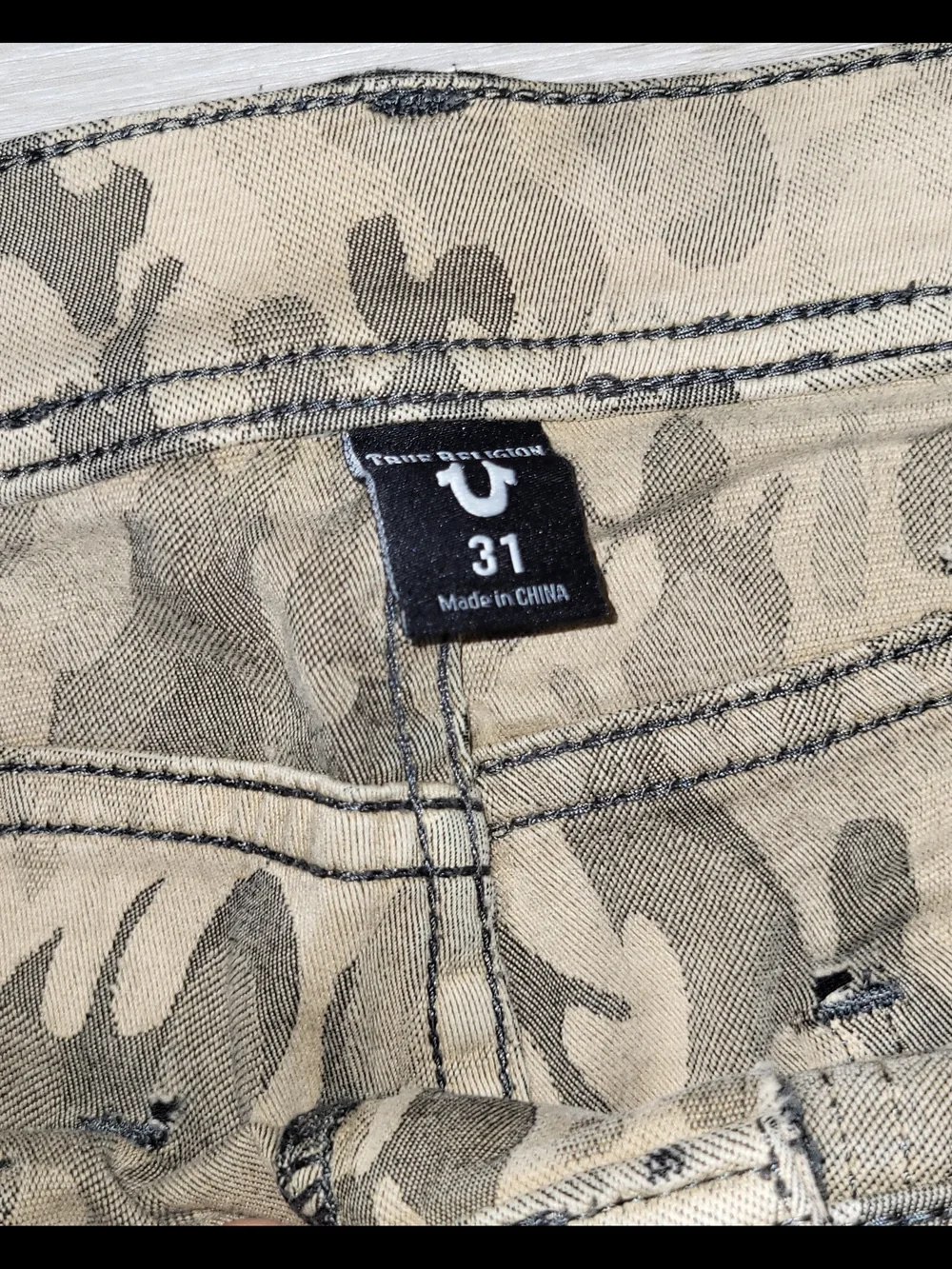 🧲 True Religion Men's Dual-Tone Camo Cargo Pants Combo x2 - (Olive & Khaki)